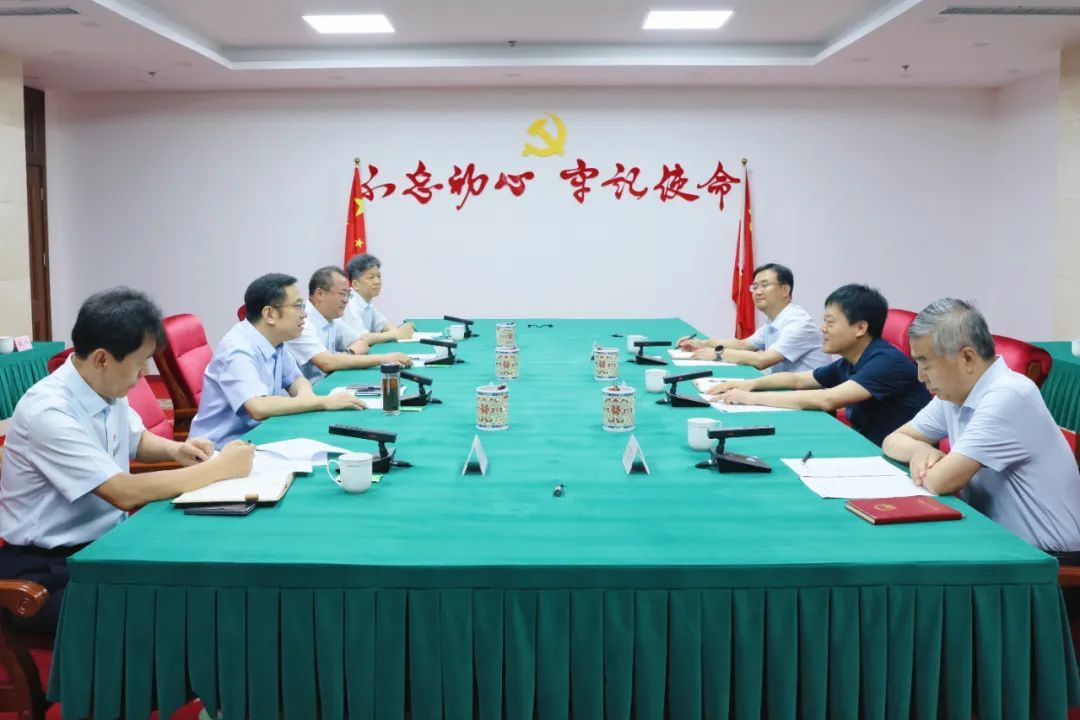 省農商行黨委書記任凱與晉中市委副書記、市長劉星一行舉行會談